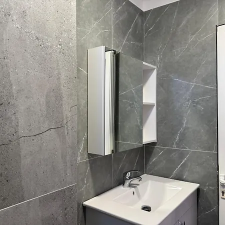 酒店 Fane's 希马拉