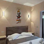 Fane's Hotell *
