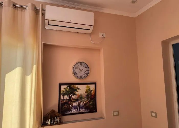 Fane's Hotel Himarë